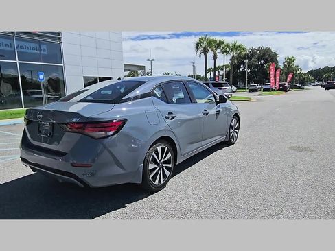 Used 2024 Nissan Sentra SV w/ SV Premium Package FWD image 33