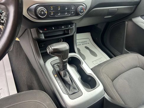 Used 2021 Chevrolet Colorado LT image 30