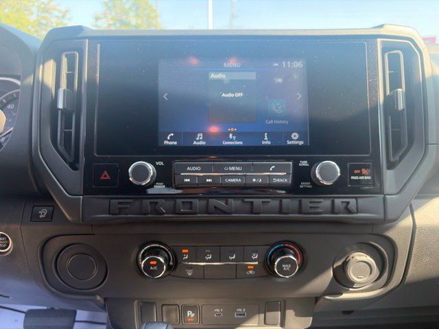 Used 2025 Nissan Frontier S RWD image 26