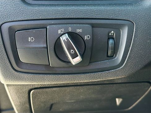 Used 2018 BMW X1 xDrive28i image 10