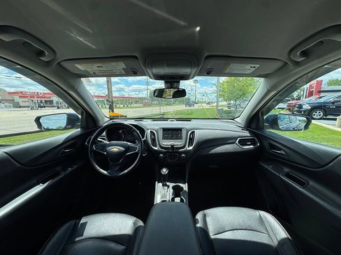 Used 2020 Chevrolet Equinox LT AWD/4WD image 9