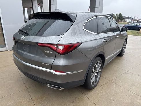 Used 2024 Acura MDX SH-AWD w/ Technology Package image 7