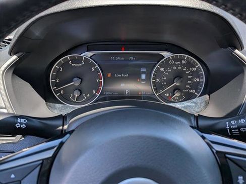 Used 2019 Nissan Altima 2.5 SV FWD image 11