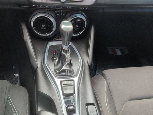 Used 2018 Chevrolet Camaro LT w/ Technology Package image 12