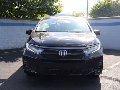 Used 2026 Honda Odyssey Touring image 8