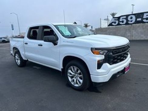 Used 2022 Chevrolet Silverado 1500 Custom image 6