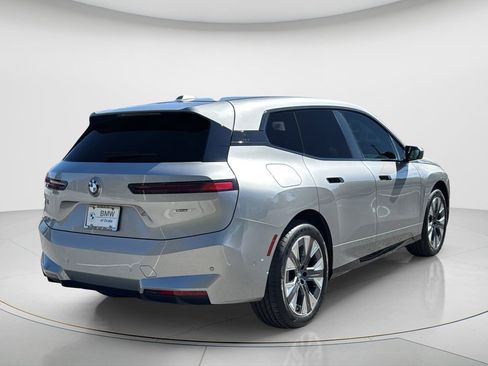 New 2026 BMW iX xDrive45 image 26