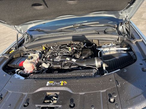 Used 2022 Jeep Grand Cherokee L Laredo w/ Luxury Tech Group I image 26