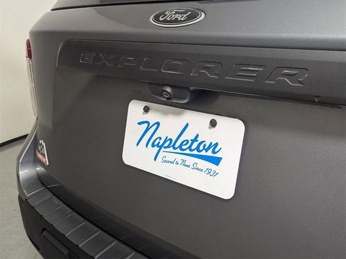 Used 2022 Ford Explorer Timberline image 8