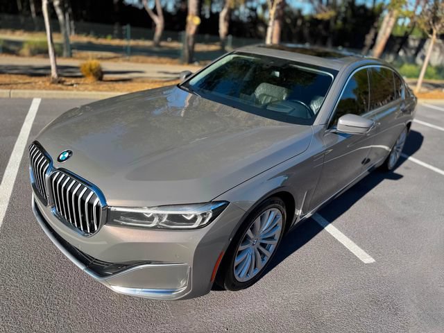 Used 2020 BMW 740i RWD image 21