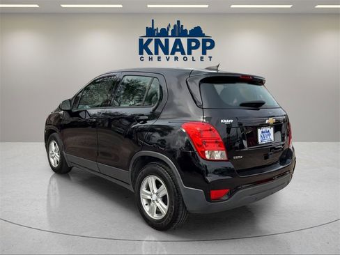 Used 2019 Chevrolet Trax LS image 3