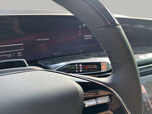 New 2026 Cadillac Escalade IQL Luxury image 34