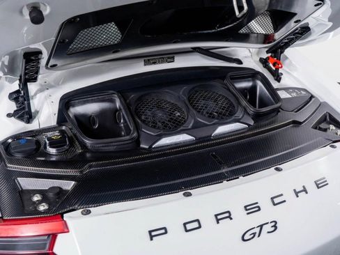 Used 2018 Porsche 911 GT3 w/ Sport Chrono Package RWD image 51