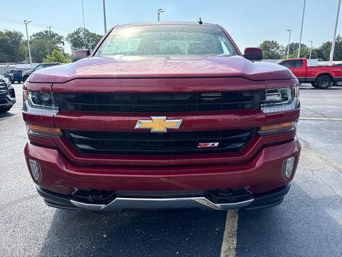 Used 2019 Chevrolet Silverado 1500 LT w/ All Star Edition AWD/4WD image 3