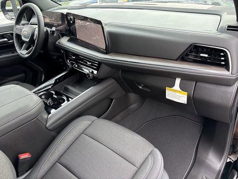 New 2025 Chevrolet Tahoe LS image 29