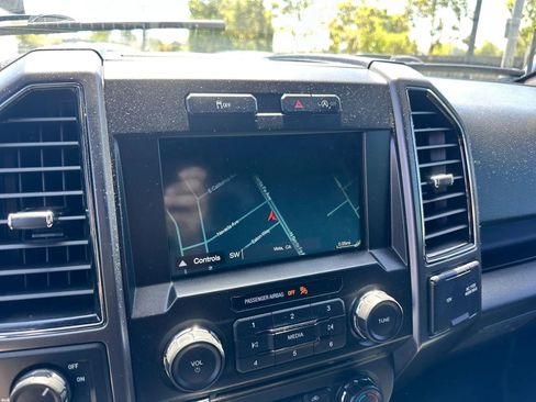 Used 2018 Ford F150 XLT w/ Equipment Group 302A Luxury RWD image 22