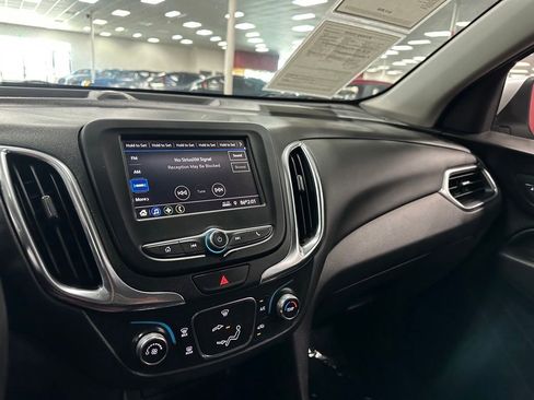 Used 2021 Chevrolet Equinox LT FWD image 20