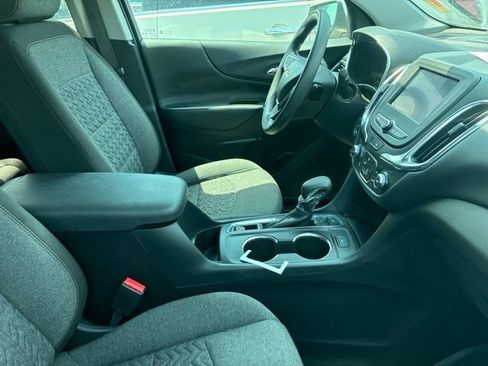 Used 2023 Chevrolet Equinox LT w/ LPO, Floor Liner Package AWD/4WD image 5
