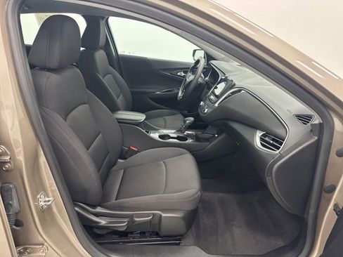 Used 2024 Chevrolet Malibu LT FWD image 28