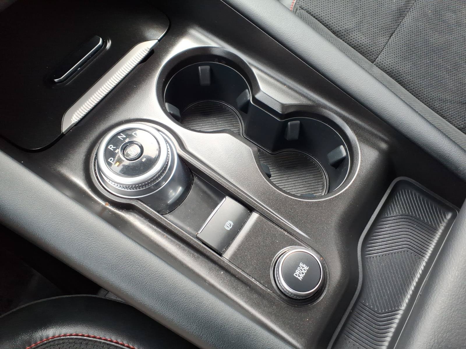 Certified 2025 Ford Explorer ST AWD/4WD image 18