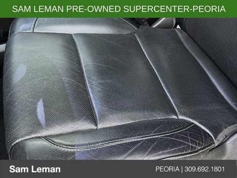 Used 2019 Chevrolet Suburban Premier image 20