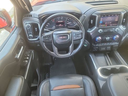 Used 2021 GMC Sierra 1500 AT4 w/ AT4 Preferred Package AWD/4WD image 14