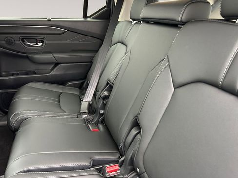 New 2026 Honda Pilot Touring image 15