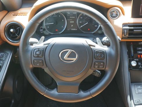 Used 2025 Lexus IS 300 w/ Premium Package RWD image 26