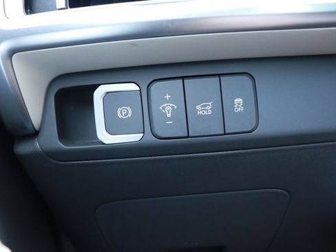 Used 2025 Hyundai Santa Fe SEL AWD/4WD image 27