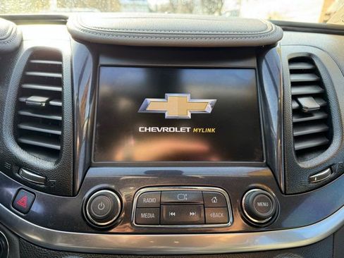 Used 2018 Chevrolet Impala LT image 13