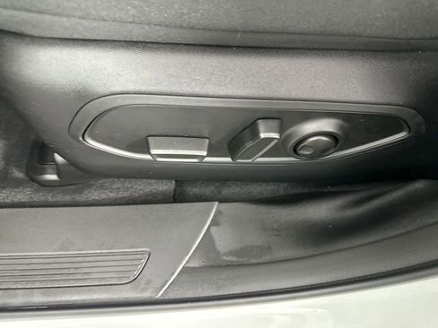 New 2026 Jeep Cherokee Laredo image 22