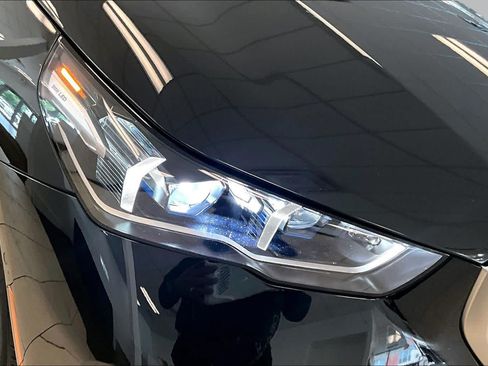 Used 2024 BMW 530i w/ Premium Package RWD image 24
