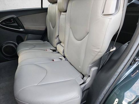 Used 2012 Toyota RAV4 FWD w/ Upgrade Value Pkg image 17