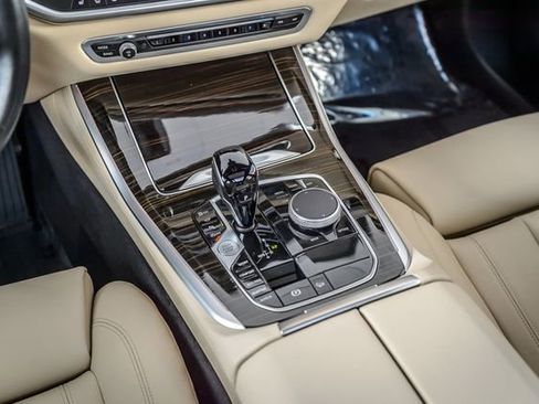 Used 2020 BMW X5 xDrive40i w/ Premium Package image 34