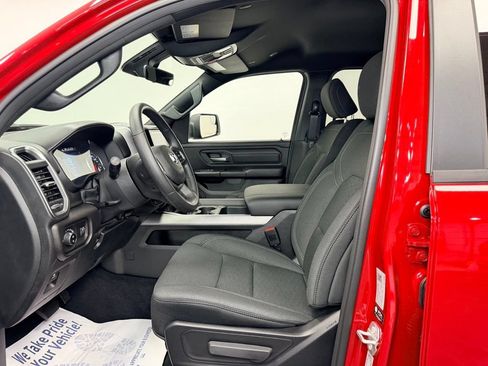 New 2026 RAM 1500 Express AWD/4WD image 3