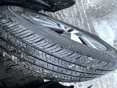 Used 2024 Nissan Pathfinder SL image 24