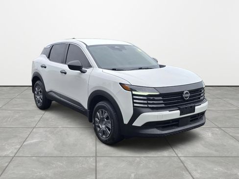 Used 2026 Nissan Kicks S FWD image 2