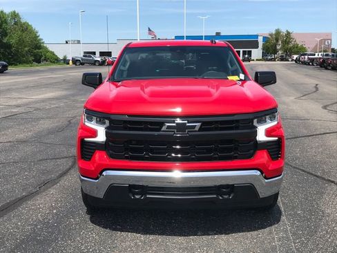 Certified 2024 Chevrolet Silverado 1500 LT AWD/4WD image 2