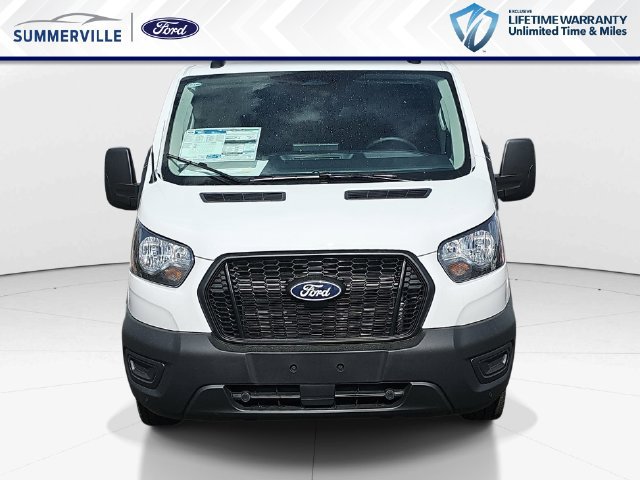 New 2026 Ford Transit 150 Low Roof RWD image 9