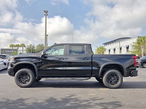 New 2026 Chevrolet Silverado 1500 ZR2 AWD/4WD image 3