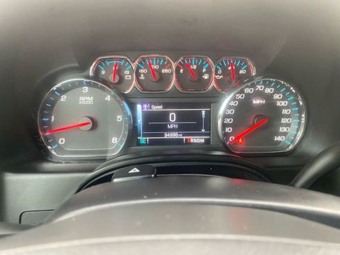 Used 2016 Chevrolet Tahoe LT image 12