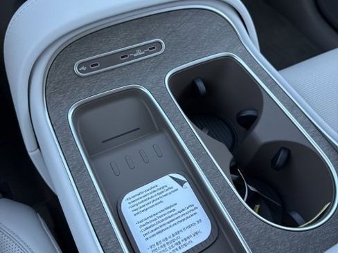 Used 2026 Hyundai Palisade Limited image 23