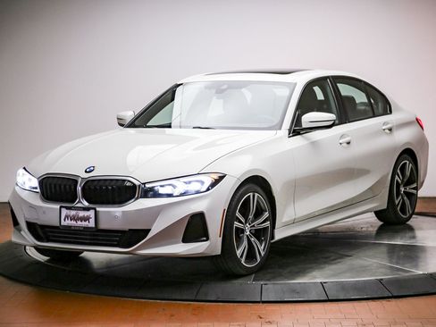 Used 2023 BMW 330i Sedan w/ Convenience Package RWD image 1