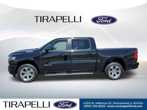 Used 2025 RAM 1500 4x4 Crew Cab image 2