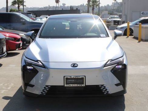 Certified 2026 Lexus ES 350e w/ Convenience Package FWD image 2