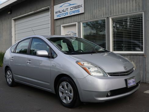 Used 2009 Toyota Prius Touring image 24