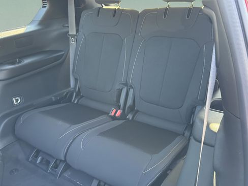 New 2026 Jeep Grand Cherokee L Laredo RWD image 22