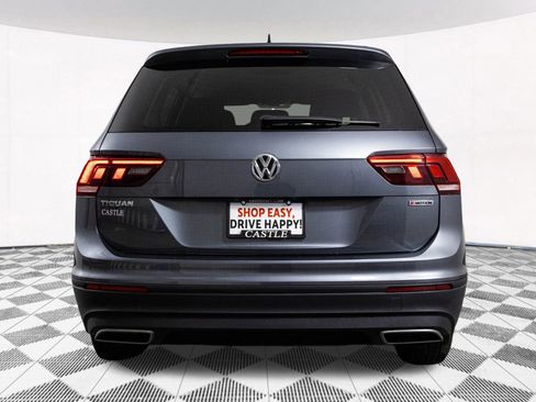 Used 2020 Volkswagen Tiguan S image 12