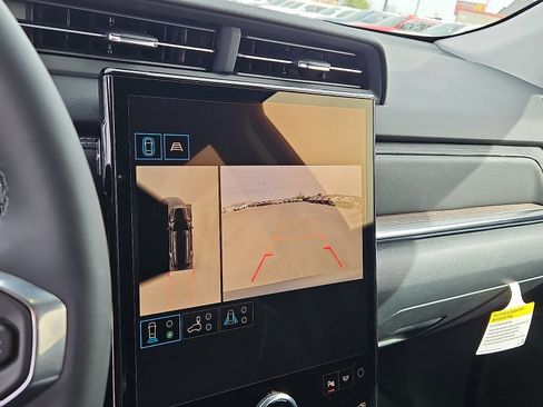 New 2026 GMC Terrain Denali w/ LPO, Floor Liner Package image 19