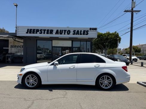 Used 2014 Mercedes-Benz C 250 Sedan image 7